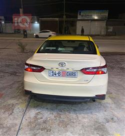 تۆیۆتا کامری